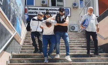 5 kişilik sahte 'polis çetesi'... Evlerinde telsiz, kelepçe, tepe lambası da çıktı!