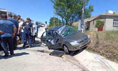 Bitlis'te feci kaza! İki araç birbirine girdi, 5 kişi yaralandı