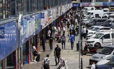 Otogarlarda bayram yoğunluğu: 600 TL olan bilet 1000 TL'ye çıktı, yurttaş İstanbul'da kaldı