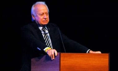 ERG Onursal Başkanı Prof. Dr. Ergüder, MEB yapısının değişmesini önerdi: Siyasete duyarlı olmasın