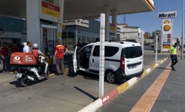 Diyarbakır’da otomobil petrol istasyonuna daldı: 1’i çocuk 5 yaralı