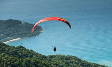 Tekirdağ’da yamaç paraşütü kazası: Denize çakılan şahıs hayatını kaybetti