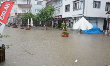 Düzce'yi sağanak vurdu: Yollar su altında kaldı!