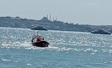 Üsküdar sahilinde denize giren bir lise öğrencisi kayboldu