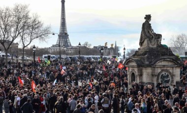 Paris'teki protestolarda 28 kişi gözaltına alındı