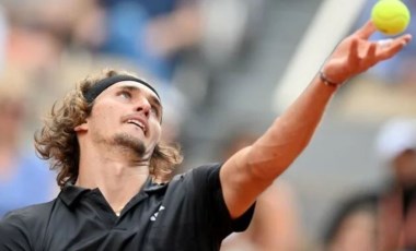 Fransa Açık'ta Zverev ve Ruud yarı finale yükseldi