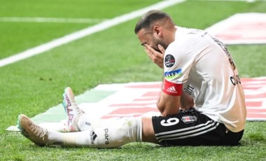 Cenk Tosun'dan Beşiktaş'a kötü haber