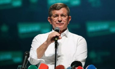 CHP'li Murat Emir: Ahmet Davutoğlu, AKP ile işbirliği yaparsa şaşırmam