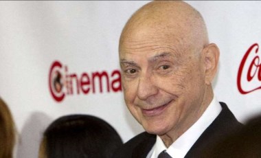 Alan Arkin kimdir? Alan Arkin neden hayatını kaybetti? Alan Arkin hangi dizi ve filmlerde rol aldı?