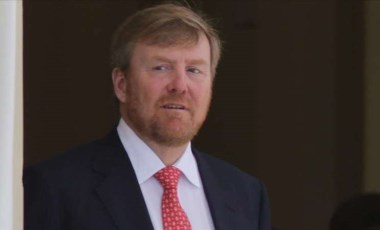 Hollanda Kralı Willem Alexander'dan kölelik özrü