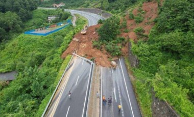 Ankara İstanbul TEM otoyolu tamamen trafiğe kapandı: Karadeniz bölgesi için aşırı yağış uyarısı var