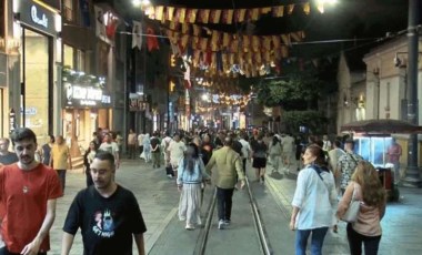 Taksim'de patlama sesi paniğe neden oldu: Korku ile kaçtılar