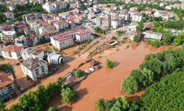 Yine aynı manzaralar! Karadeniz'i sel vurdu