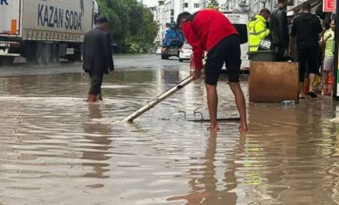 Fatsa'da sel felaketi! Kaybolan 1 kişiyi arama çalışmaları sürüyor