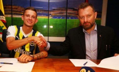 Fenerbahçe Sebastian Szymanski'yi resmen açıkladı