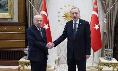 Son dakika... Erdoğan ve Bahçeli Saray'da görüşecek!