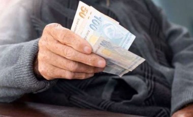 Emekliye bir darbe de bankadan: İcra takibine girene promosyon yok