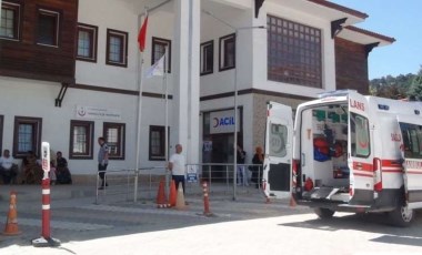 Sakarya'da iş cinayeti: Elektrik direğinden düşen işçi hayatını kaybetti