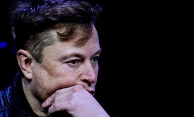 Musk karar veremiyor: Twitter'ın logosunu tekrar değiştirdi