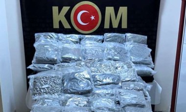 TIR’da 83.5 kilo skunk ele geçirildi!