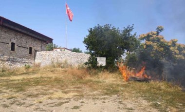 Zile Kalesi'nin eteklerinde yangın paniği!