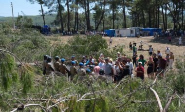 Akbelen’de ağaç katliamına karşı direnen çevreciler üzgün: Taziye çadırı gibi