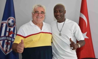 Gineli futbolcu Ibrahima Yattara’dan Sakarya’ya futbol okulu