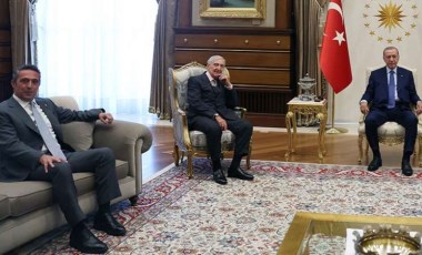 Cumhurbaşkanı Erdoğan, Rahmi Koç ve Ali Koç'u ağırladı