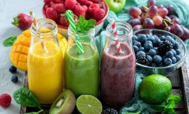 Smoothie nedir? Yaz için sağlıklı ve hafif smoothie tarifleri…