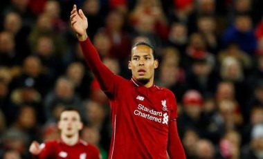 Liverpool'da kaptanlık pazubandı Virgil van Dijk'a emanet!