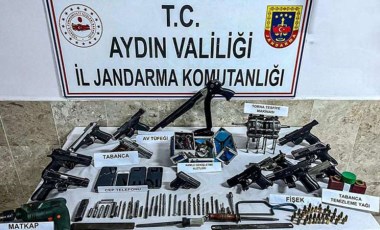 Aydın'da silah kaçakçılığı operasyonu: 12 tabanca ile yakalandı