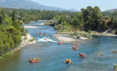 Resmi Gazete'de yayımlandı: Antalya, İzmir, Bodrum'daki denize sıfır yerler şirketlere tahsis ediliyor