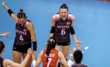 Türkiye U19 Voleybol Milli Takımı namağlup finale yükseldi!