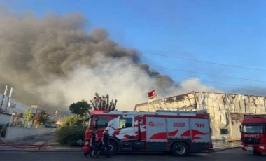 Antalya'da gıda fabrikasında çıkan yangın söndürüldü