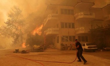 Yunanistan’da Türk köylerine sıçrayan yangın kontrol altına alındı