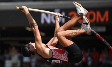 Milli sporcu Ersu Şaşma Dünya Atletizm Şampiyonası'nda finale çıktı