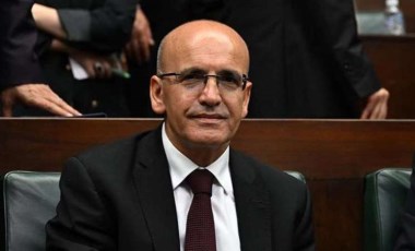 Mehmet Şimşek'ten vergisiz telefon açıklaması: '15 model üzerinde çalışma yapıyoruz'