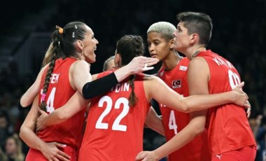 Belçika'yı 3-1 yenen Filenin Sultanları, CEV Avrupa Şampiyonası'nda çeyrek finalde!