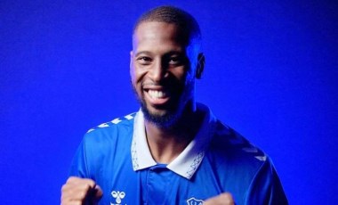 Everton, Beto'yu kadrosuna kattığını açıkladı