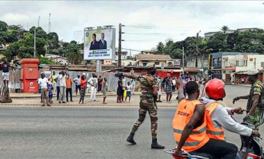 AB'den Gabon'daki cuntaya seslendi: İtidal çağrısı yaptı