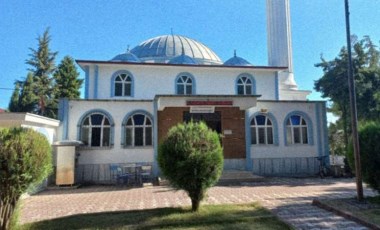 Kavgayı ayırmaya çalışan imam darbedildi