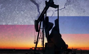 Rus petrolünü taşıyan boru hattında sızıntı ihbarı