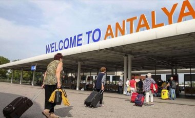 İsrailli bir turist, antik çan çaldığı şüphesiyle Antalya'da tutuklandı