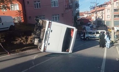 Kocaeli'nde işçi servisi devrildi: 1 ölü, çok sayıda yaralı!