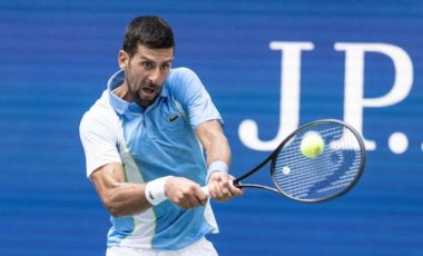 ABD Açık'ta Novak Djokovic turladı...  Elena Rybakina turnuvaya veda etti