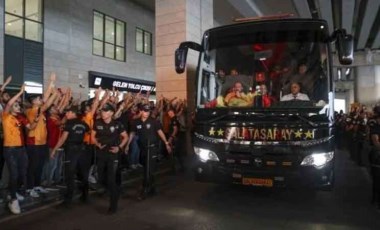 Galatasaray'ın teknik ekip otobüsüne Gaziantep'te taşlı saldırı!