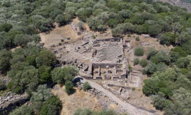 Aigai Antik Kenti'nde heyecanlandıran keşif: Hepsi tam 2 bin 500 yıllık...