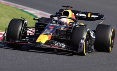 Formula 1 Japonya Grand Prix'sinde kazanan Max Verstappen, şampiyon Red Bull Racing!