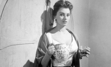 Sophia Loren kimdir, kaç yaşında, nereli? Sophia Loren'in sağlık durumu nasıl?