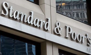 Piyasalarda gözler Standard and Poor's'un kararına çevrildi